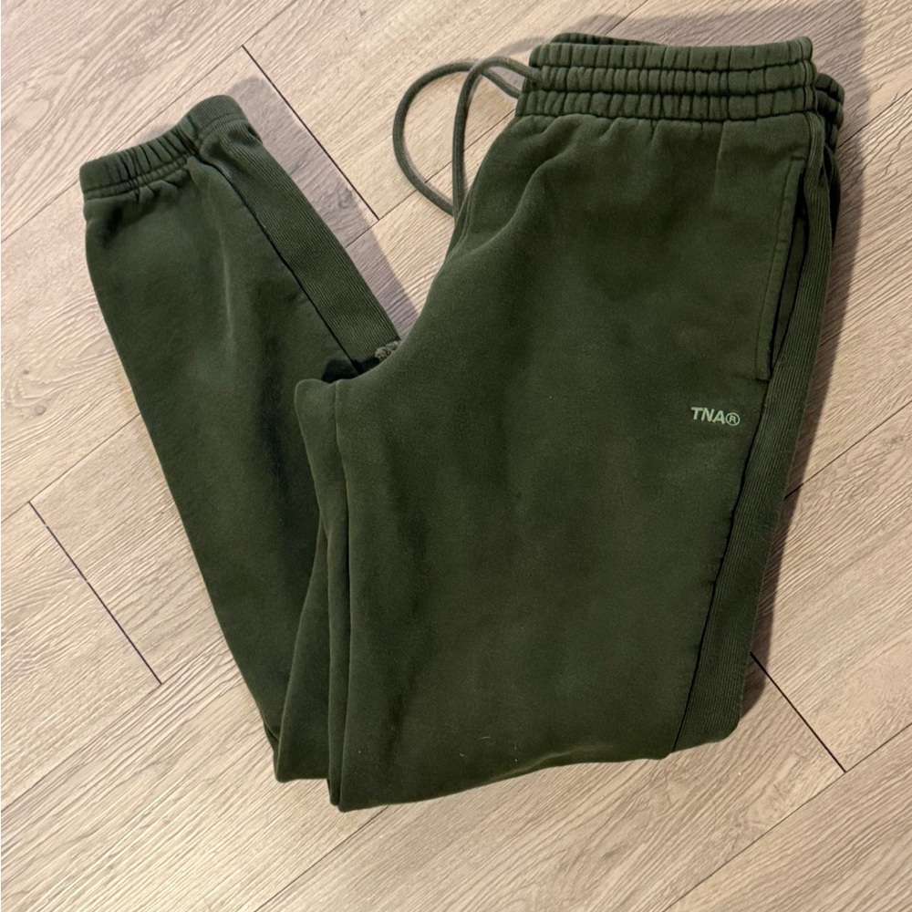 Tna boyfriend fit sweatpants size M